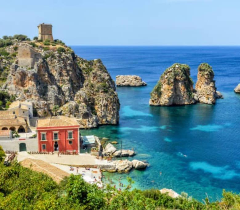 Holiday home La Chiaretta Buseto Palizzolo